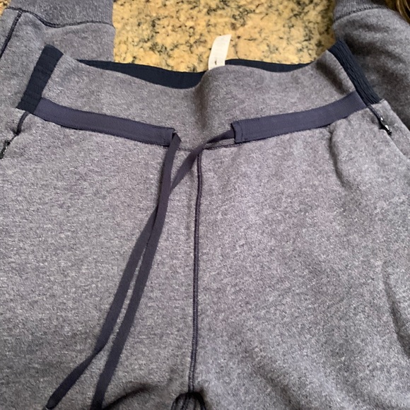 lululemon athletica Pants - Lululemon blue sweat pants EUC size 4